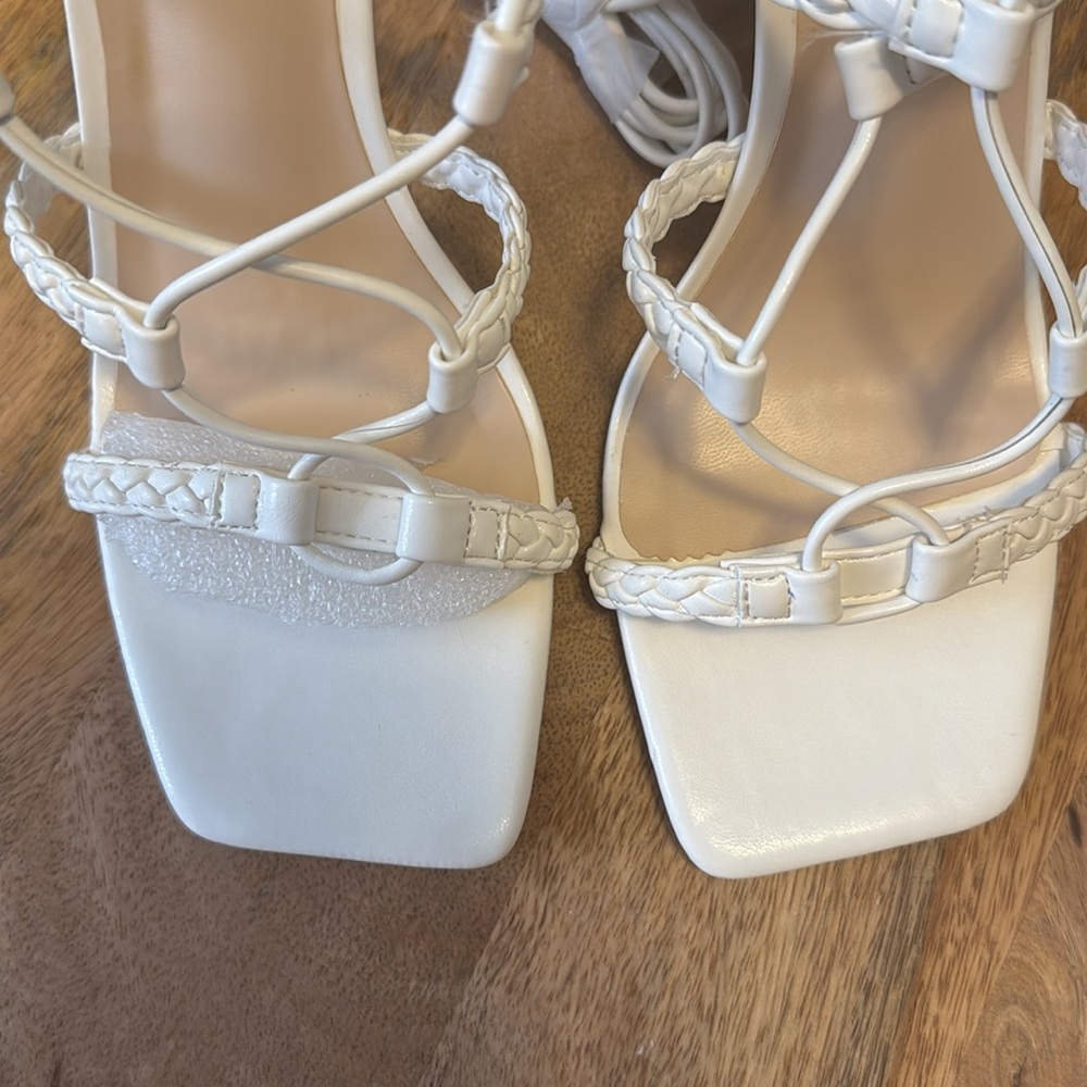 Journee Collection White Jamila Tru Comfort Foam Open Toe Stiletto Pumps Size 9 - Picture 15 of 15